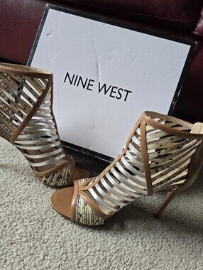 Nine West Strappy Snake Print Stiletto Heels Womens Size 7.5